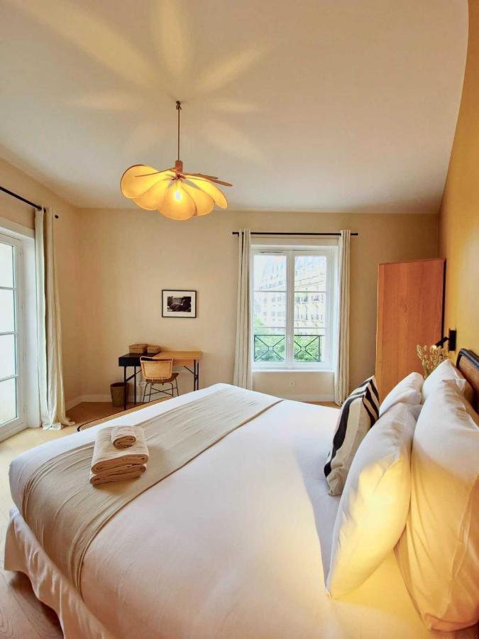 Luxury In Le Marais Apartment Paris