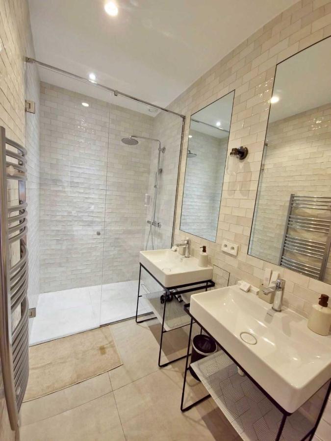 Luxury In Le Marais Apartment Paris
